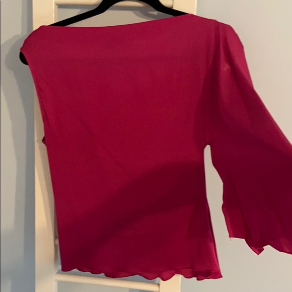 Trina Turk fushia silk top - Picture 4 of 4